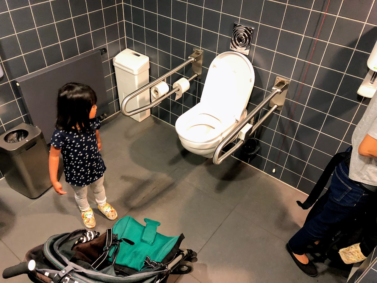 子供と旅行中、ドイツでトイレに困らないために